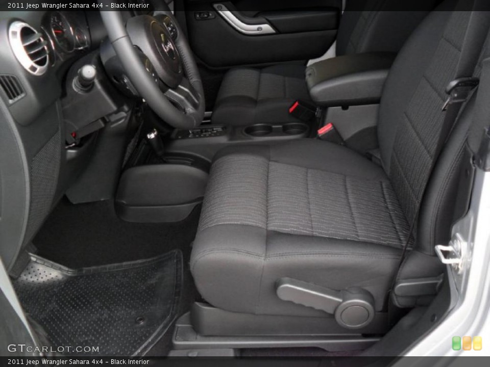 Black Interior Photo for the 2011 Jeep Wrangler Sahara 4x4 #38939362