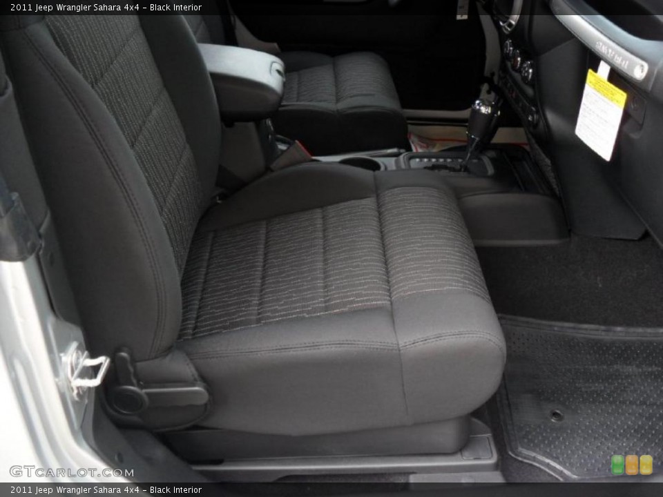 Black Interior Photo for the 2011 Jeep Wrangler Sahara 4x4 #38939494