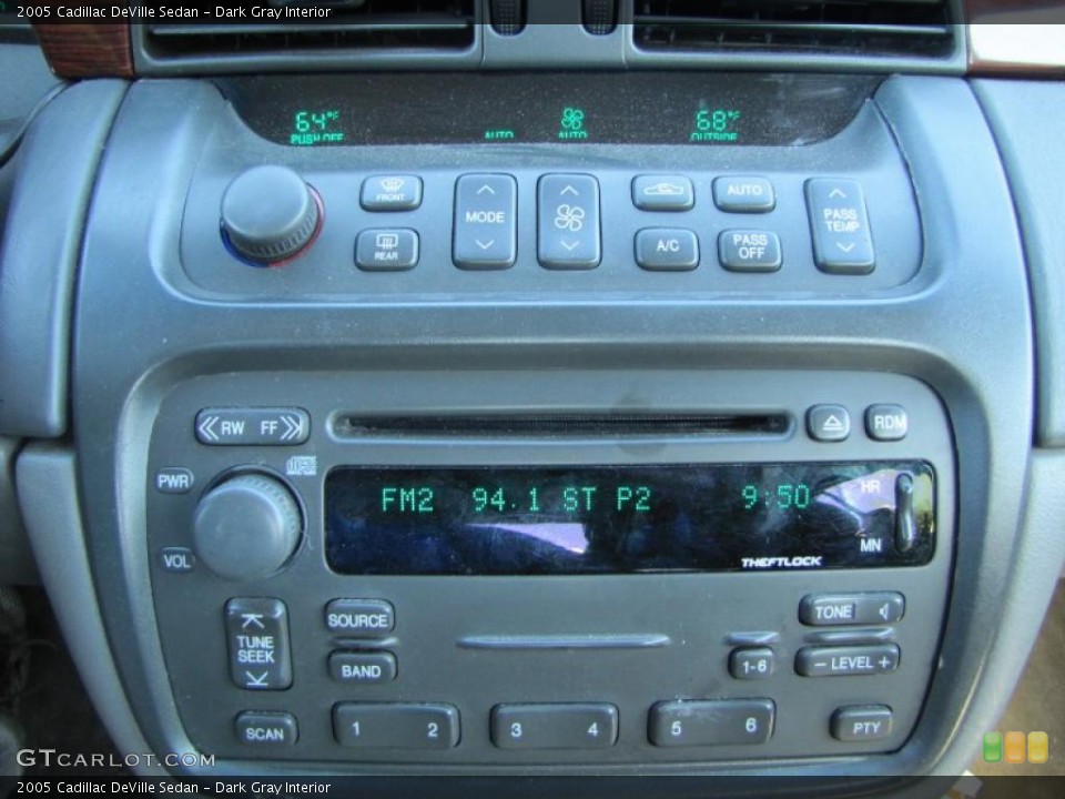 Dark Gray Interior Controls for the 2005 Cadillac DeVille Sedan #38942014