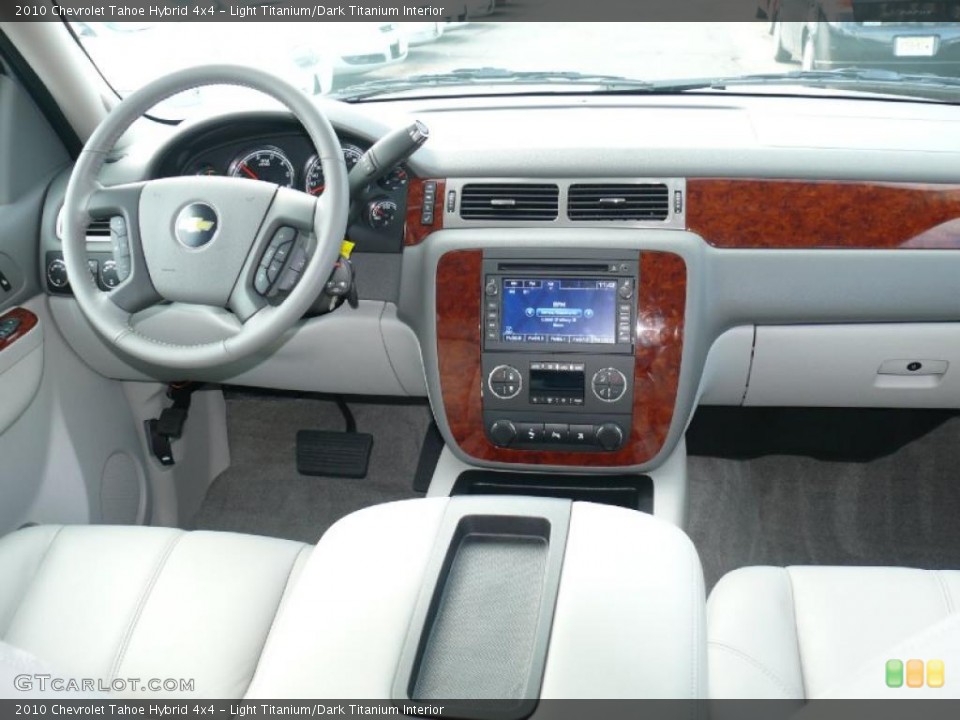Light Titanium/Dark Titanium Interior Dashboard for the 2010 Chevrolet Tahoe Hybrid 4x4 #38944746