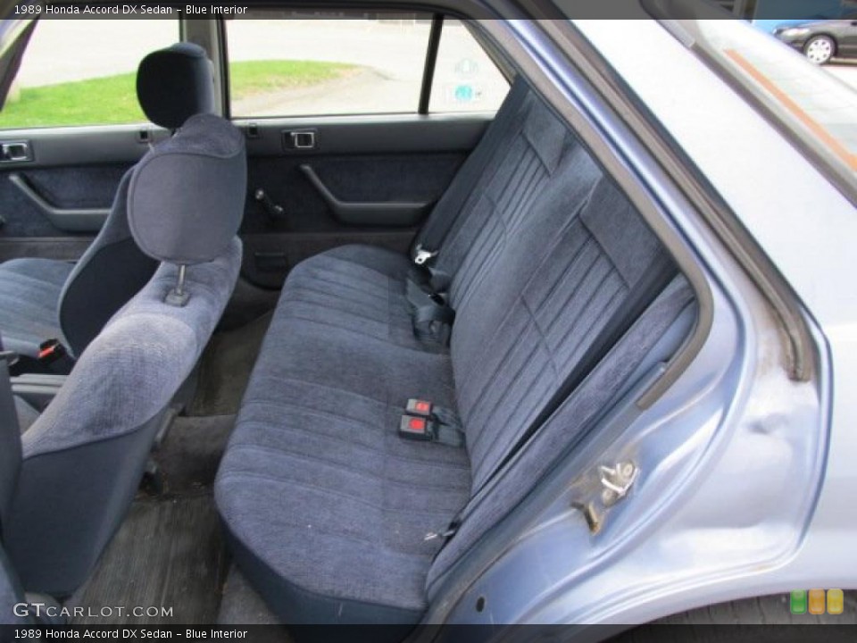 Blue Interior Photo for the 1989 Honda Accord DX Sedan #38949946