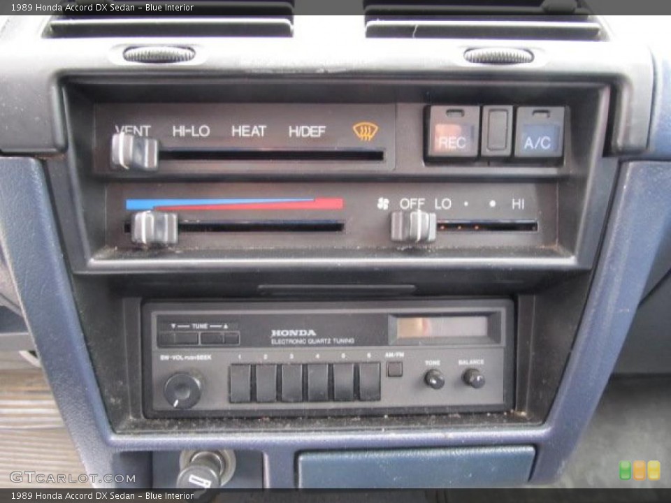 Blue Interior Controls for the 1989 Honda Accord DX Sedan #38950102