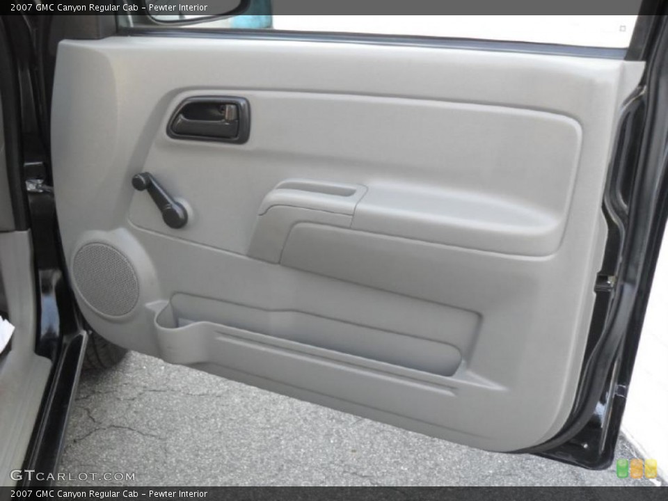 Pewter Interior Door Panel for the 2007 GMC Canyon Regular Cab #38952086