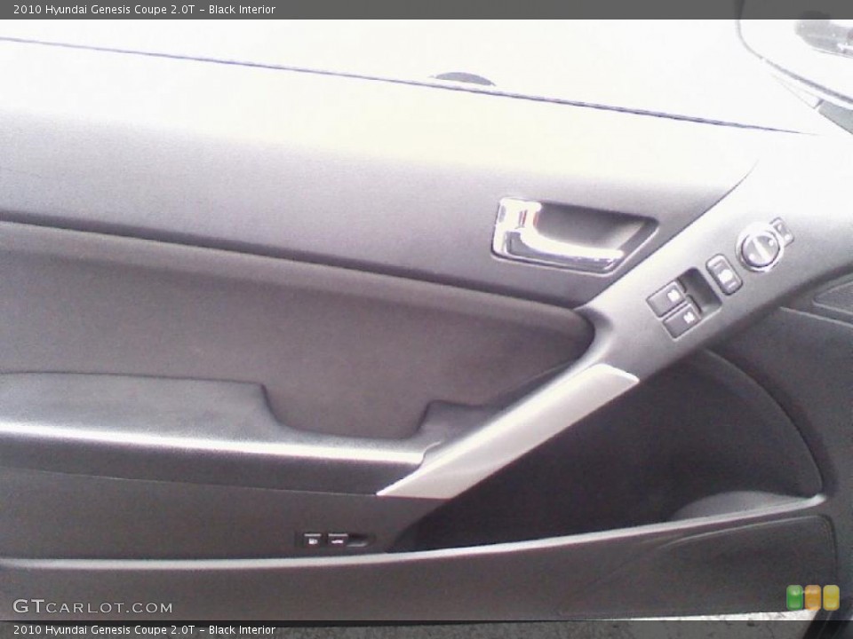 Black Interior Door Panel for the 2010 Hyundai Genesis Coupe 2.0T #38955548