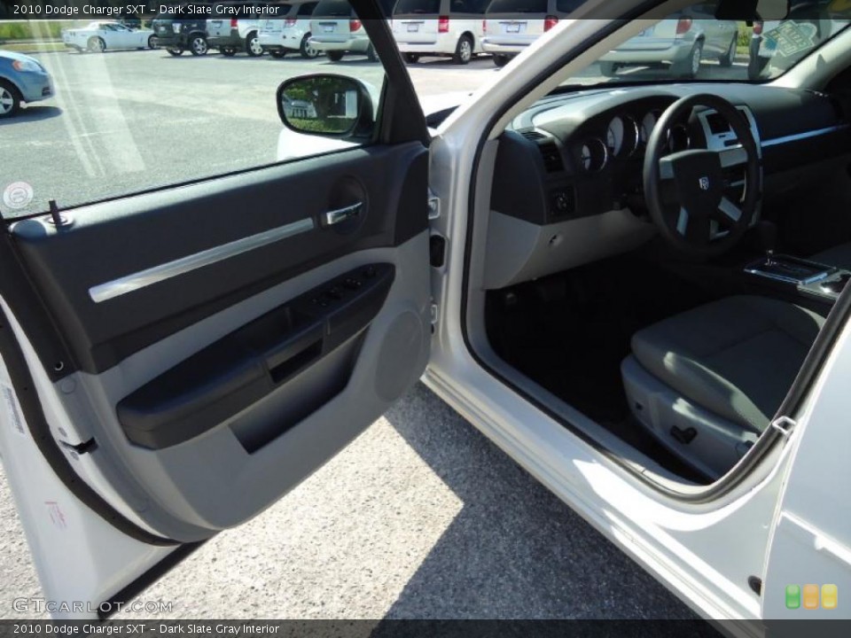 Dark Slate Gray Interior Photo for the 2010 Dodge Charger SXT #38956378