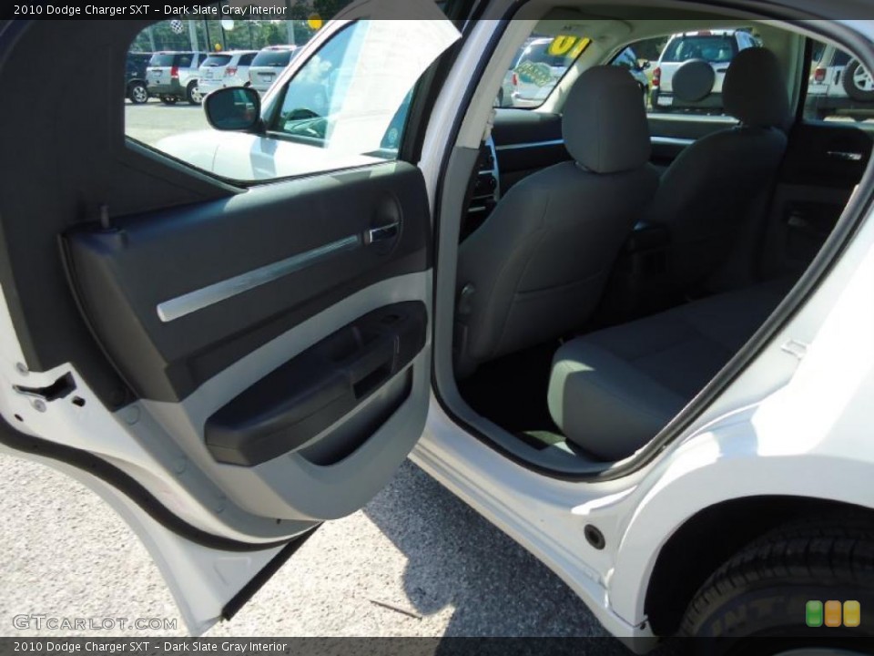 Dark Slate Gray Interior Photo for the 2010 Dodge Charger SXT #38956426