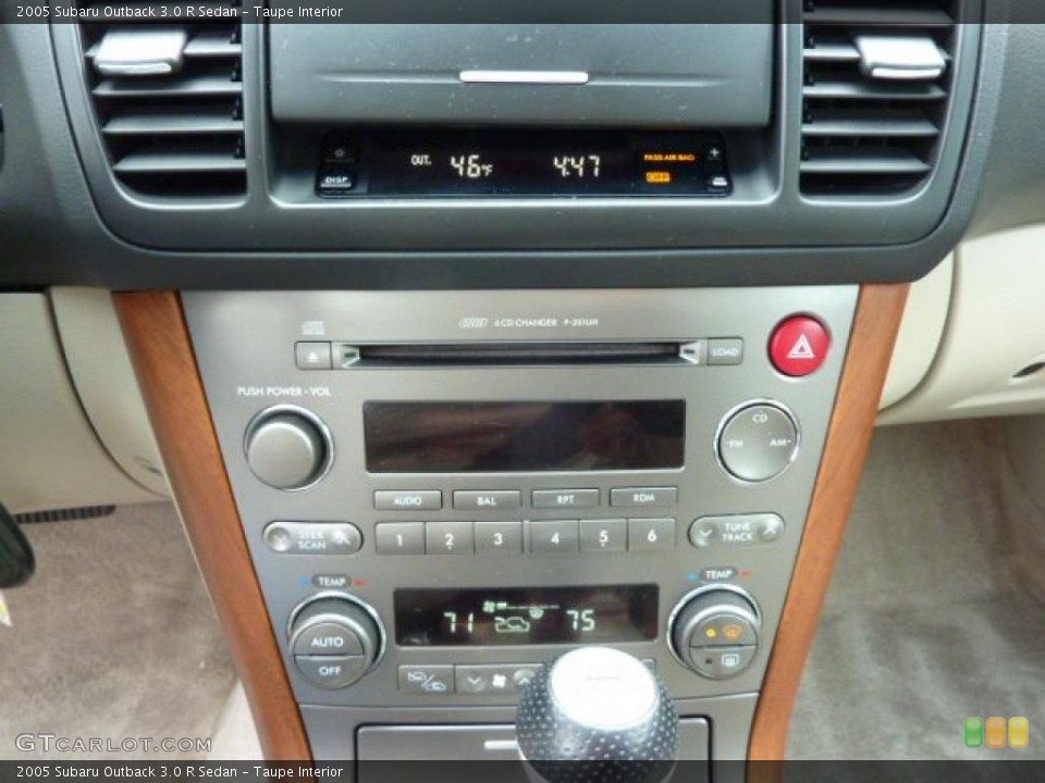 Taupe Interior Controls for the 2005 Subaru Outback 3.0 R Sedan #38958202