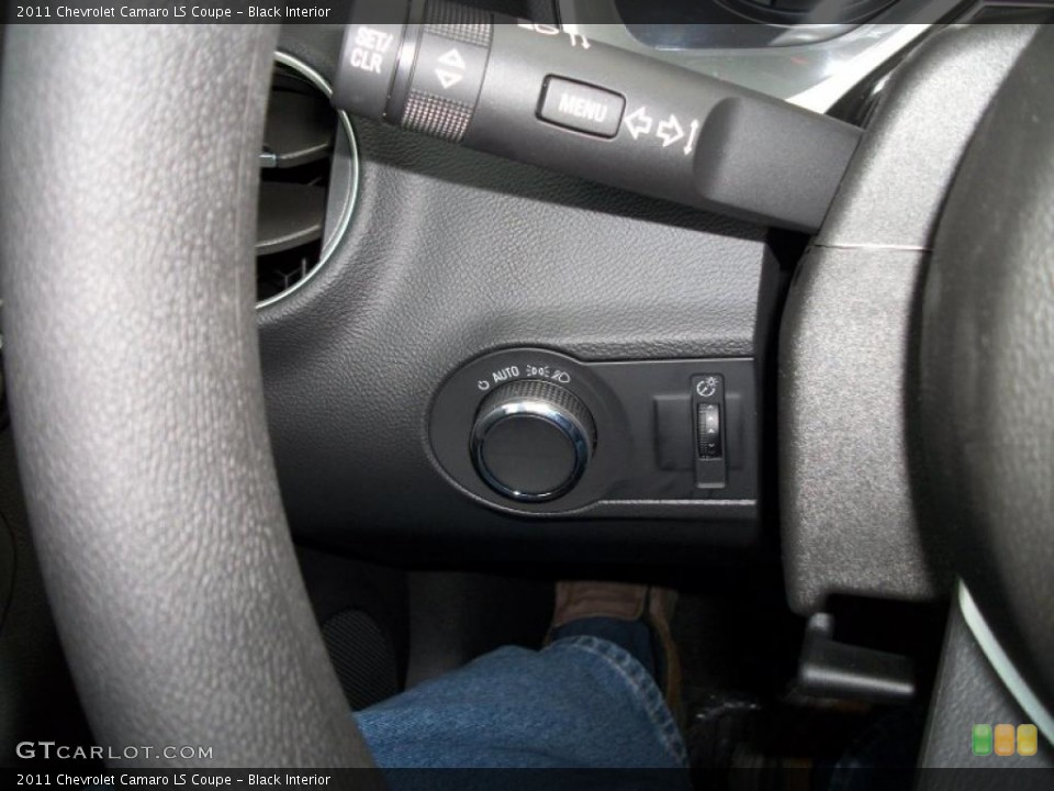Black Interior Controls for the 2011 Chevrolet Camaro LS Coupe #38974805