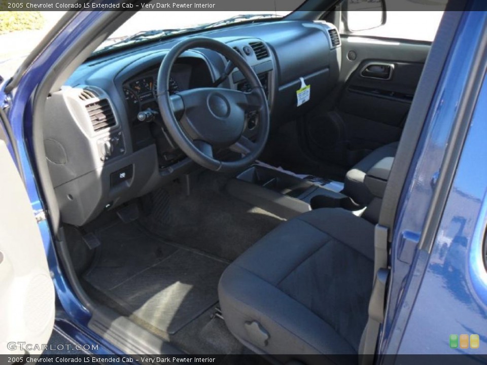 Very Dark Pewter Interior Prime Interior for the 2005 Chevrolet Colorado LS Extended Cab #38975130