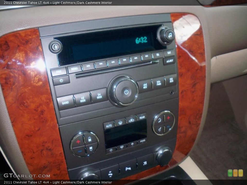 Light Cashmere/Dark Cashmere Interior Controls for the 2011 Chevrolet Tahoe LT 4x4 #38975346