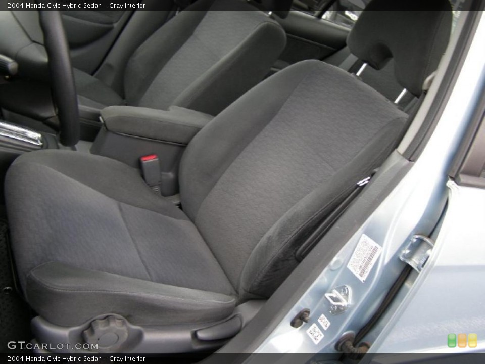 Gray Interior Photo for the 2004 Honda Civic Hybrid Sedan #38980303