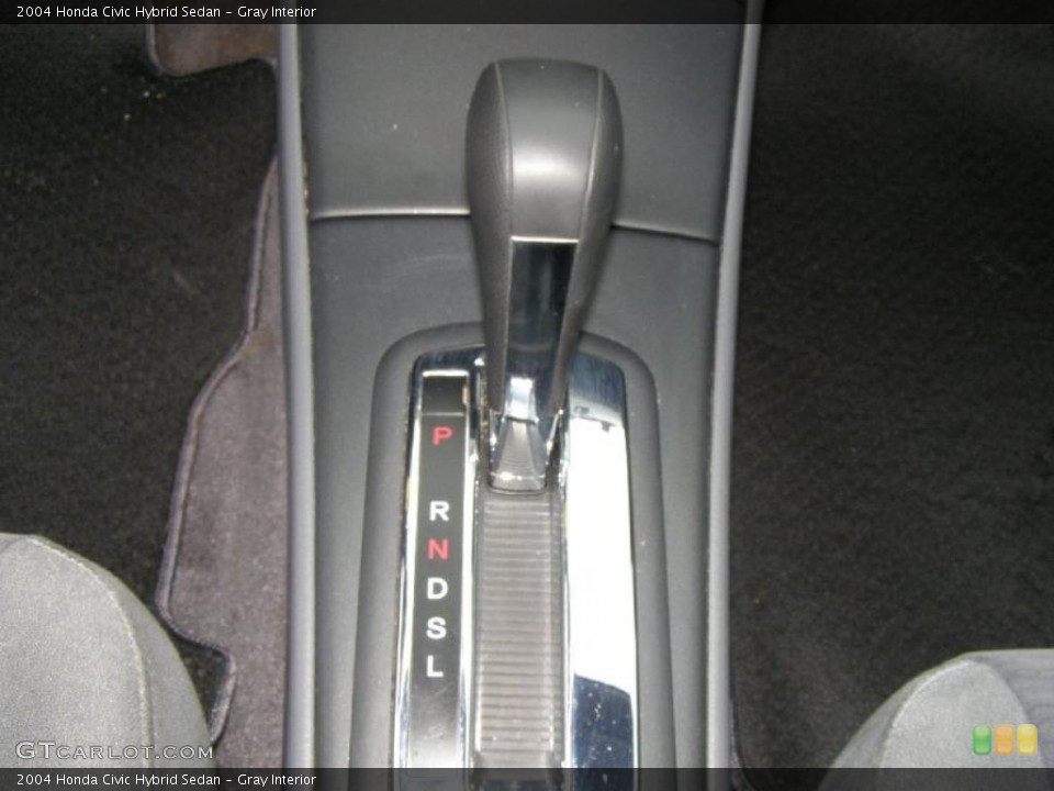Gray Interior Transmission for the 2004 Honda Civic Hybrid Sedan #38980343