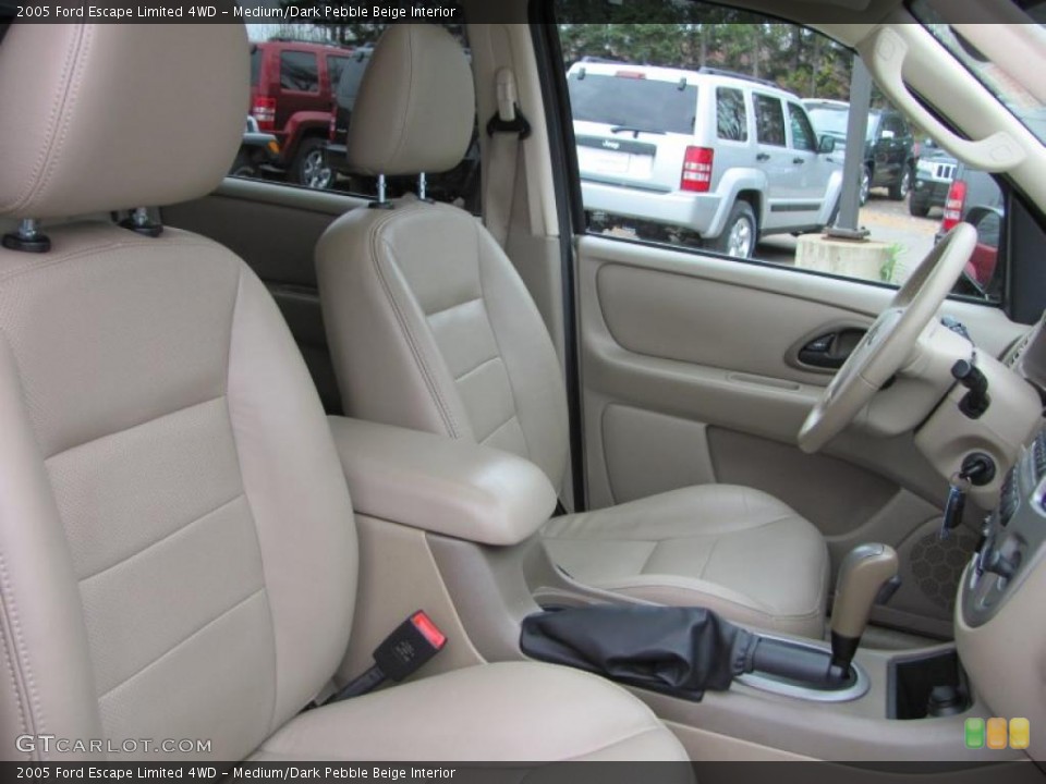Medium/Dark Pebble Beige Interior Photo for the 2005 Ford Escape Limited 4WD #38982765