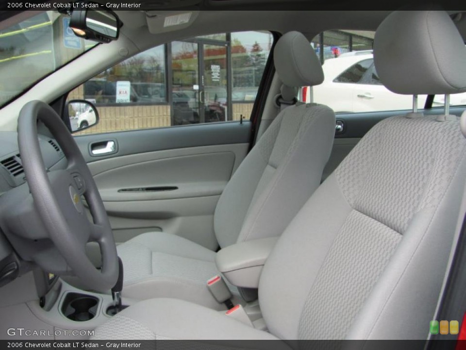 Gray Interior Photo for the 2006 Chevrolet Cobalt LT Sedan #38984513