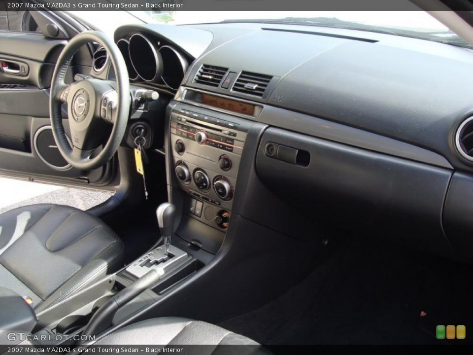 Black Interior Photo for the 2007 Mazda MAZDA3 s Grand Touring Sedan #38986269