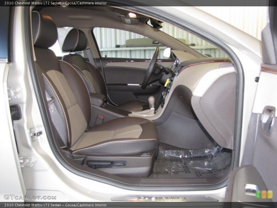 Cocoa/Cashmere Interior Photo for the 2010 Chevrolet Malibu LTZ Sedan #38987597