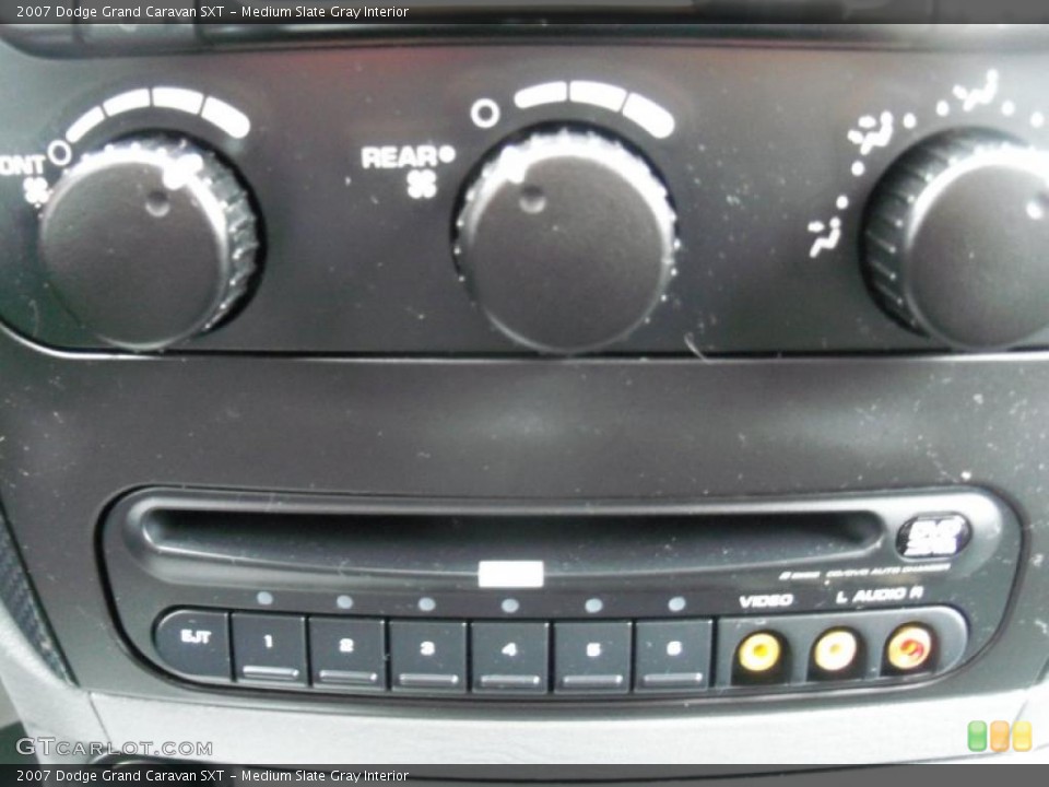 Medium Slate Gray Interior Controls for the 2007 Dodge Grand Caravan SXT #38988513