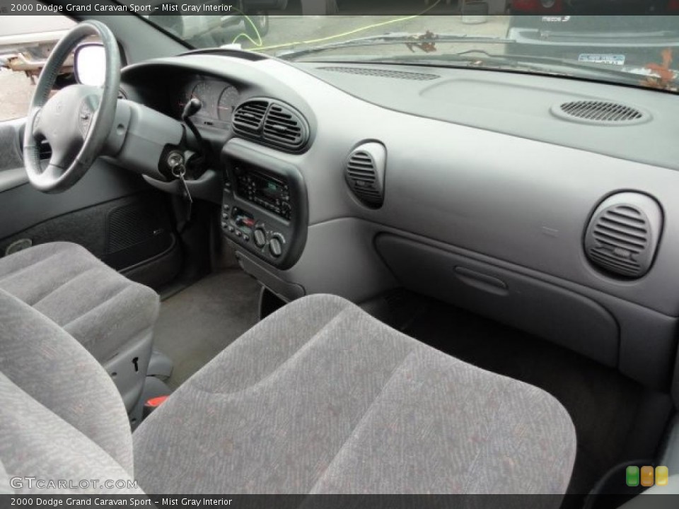 Mist Gray Interior Photo for the 2000 Dodge Grand Caravan Sport #38991745