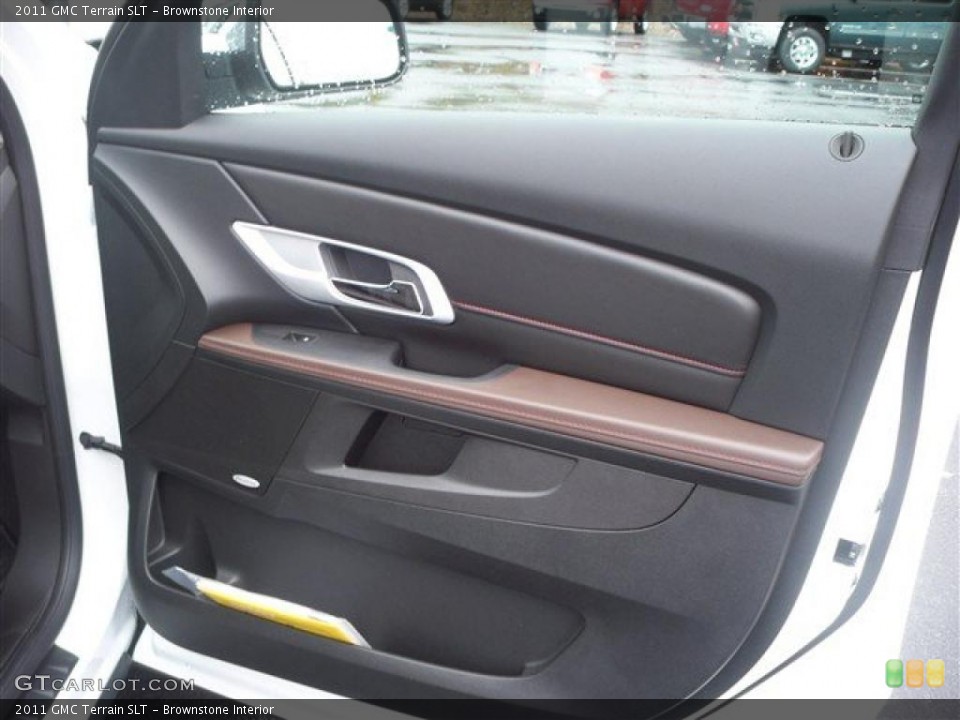 Brownstone Interior Door Panel for the 2011 GMC Terrain SLT #38994958