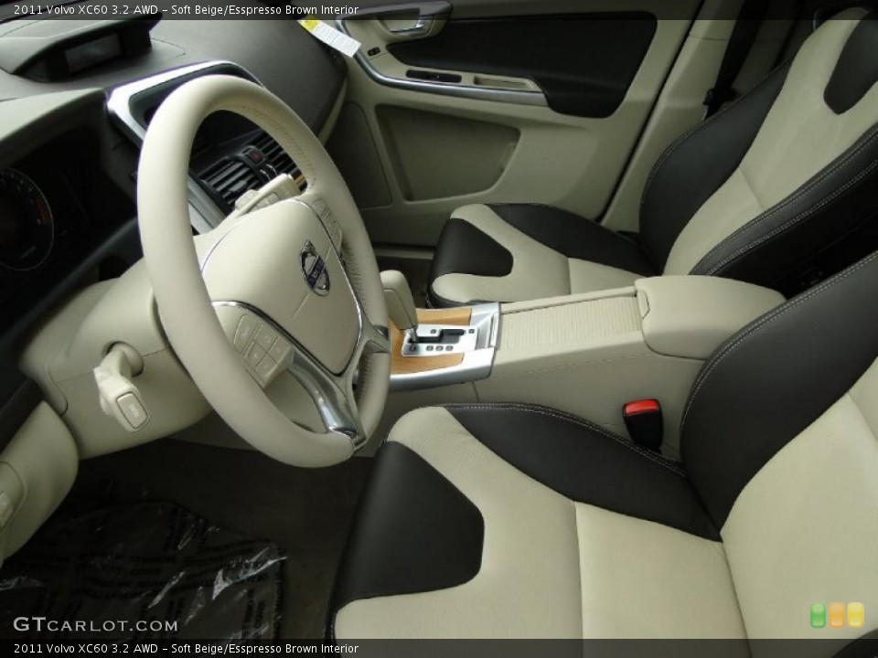 Soft Beige/Esspresso Brown Interior Photo for the 2011 Volvo XC60 3.2 AWD #38995802