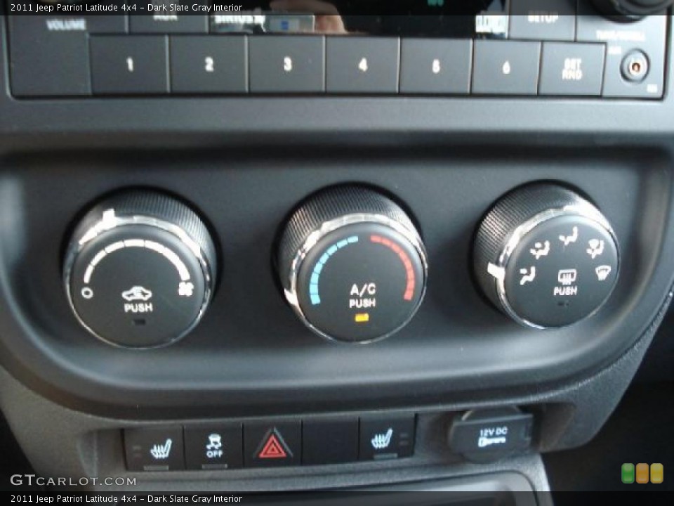 Dark Slate Gray Interior Controls for the 2011 Jeep Patriot Latitude 4x4 #38997118