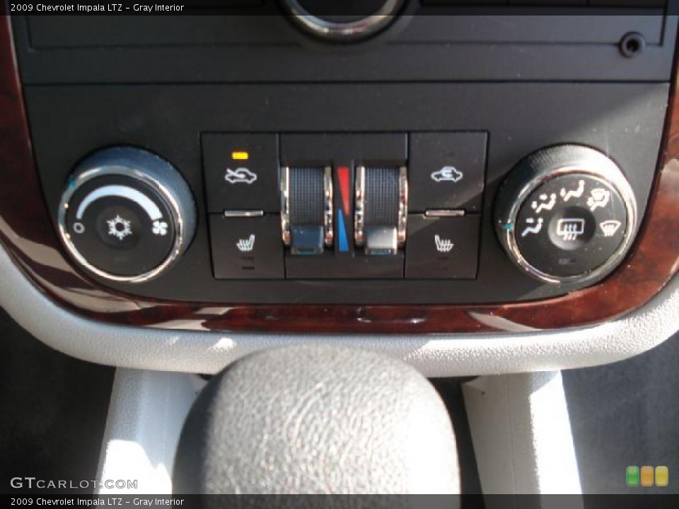 Gray Interior Controls for the 2009 Chevrolet Impala LTZ #38998544