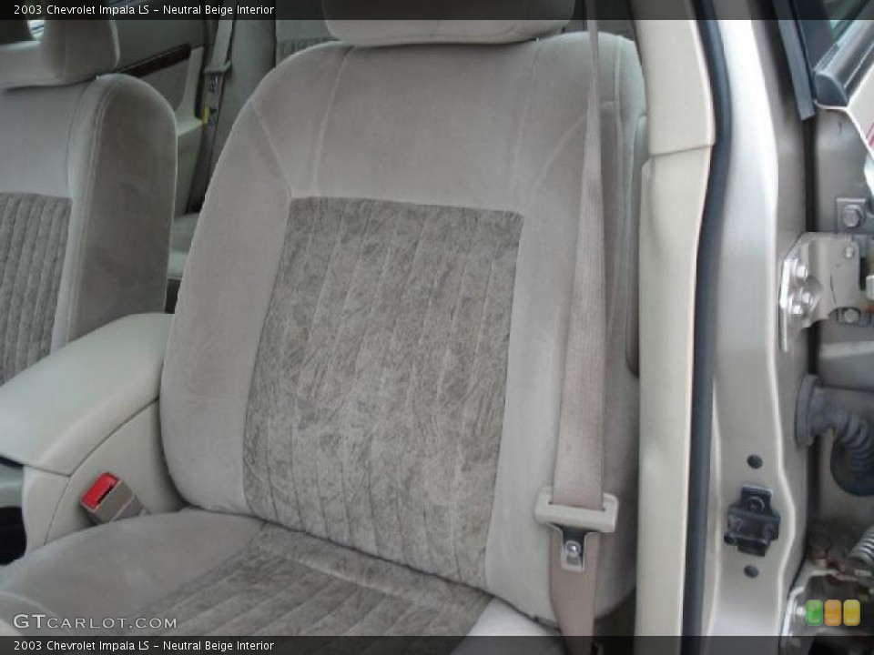 Neutral Beige Interior Photo for the 2003 Chevrolet Impala LS #38999258