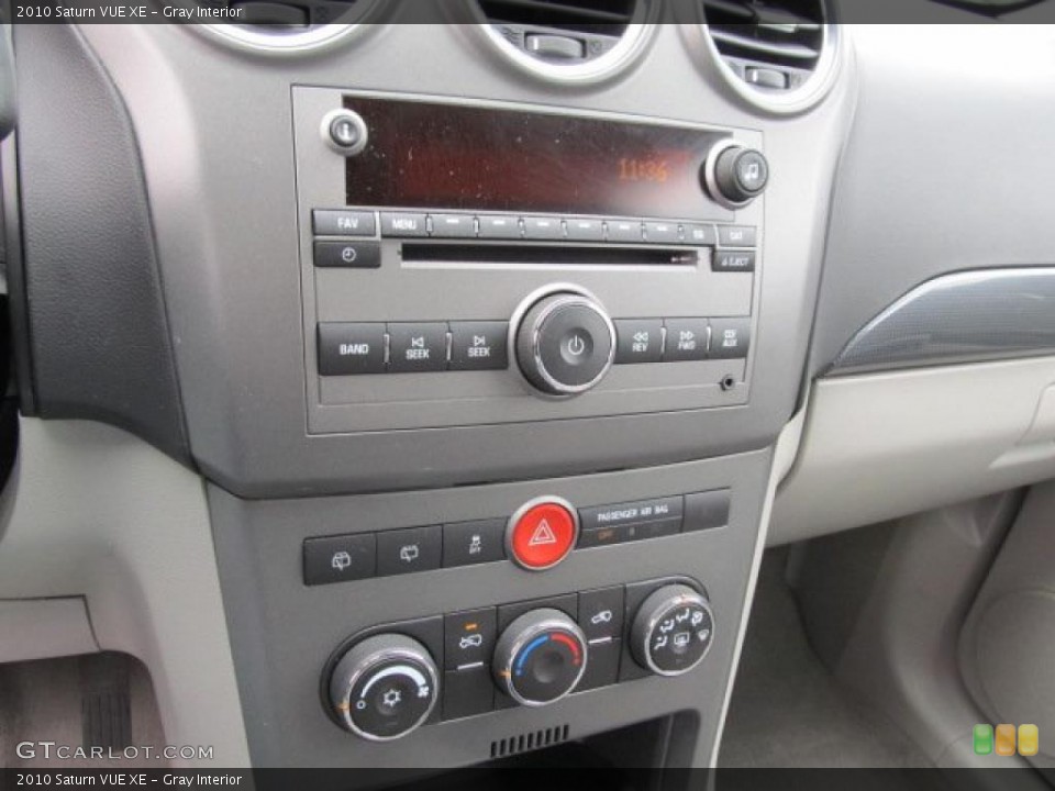 Gray Interior Controls for the 2010 Saturn VUE XE #39003230