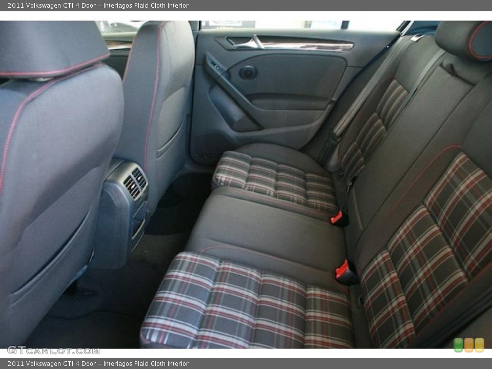 Interlagos Plaid Cloth Interior Photo for the 2011 Volkswagen GTI 4 Door #39004662