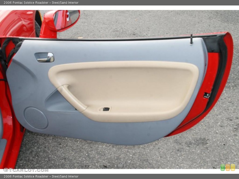 Steel/Sand Interior Door Panel for the 2006 Pontiac Solstice Roadster #39005158