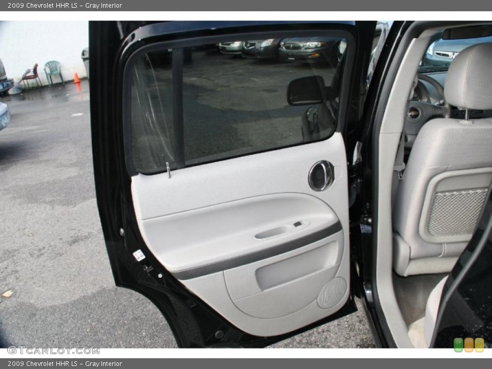 Gray Interior Door Panel for the 2009 Chevrolet HHR LS #39005338