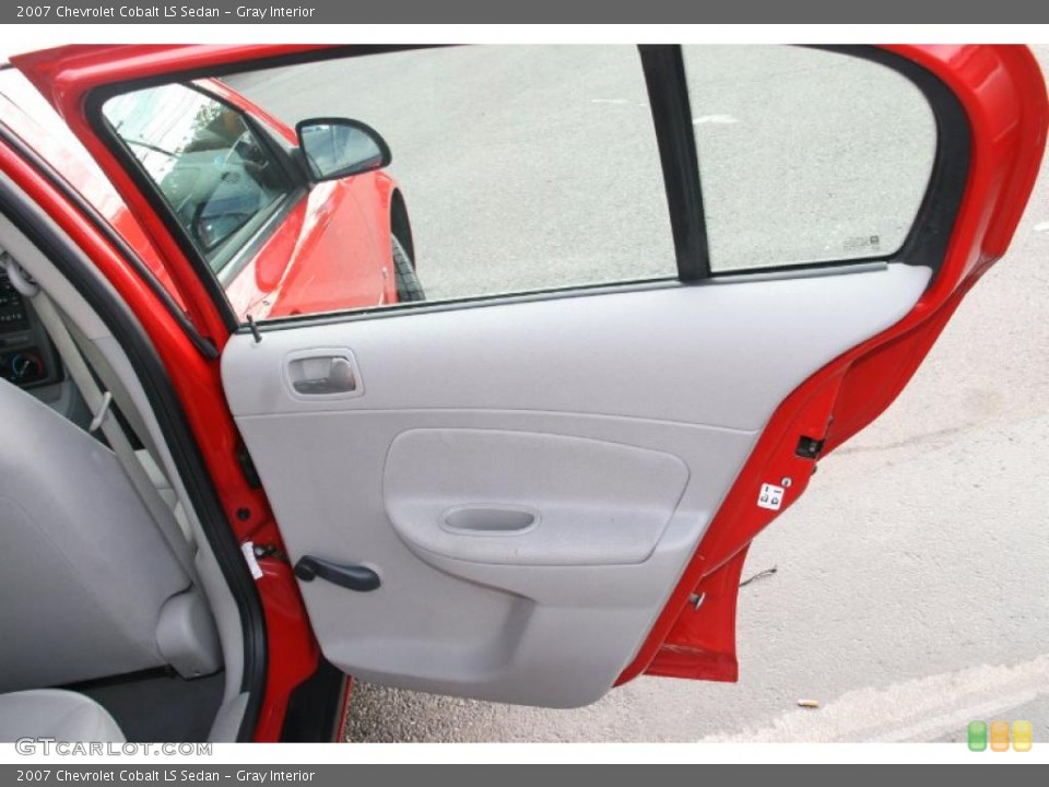 Gray Interior Door Panel for the 2007 Chevrolet Cobalt LS Sedan #39005434