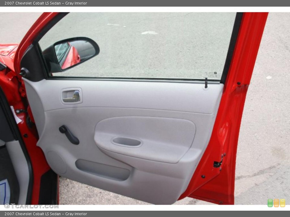 Gray Interior Door Panel for the 2007 Chevrolet Cobalt LS Sedan #39005438