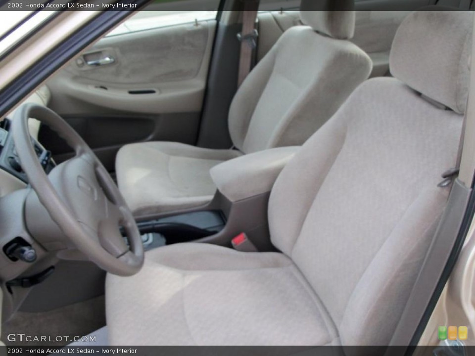 Ivory Interior Photo for the 2002 Honda Accord LX Sedan #39011019