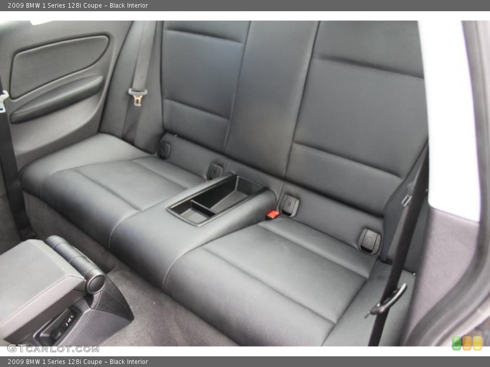 Black Interior Photo for the 2009 BMW 1 Series 128i Coupe #39012311