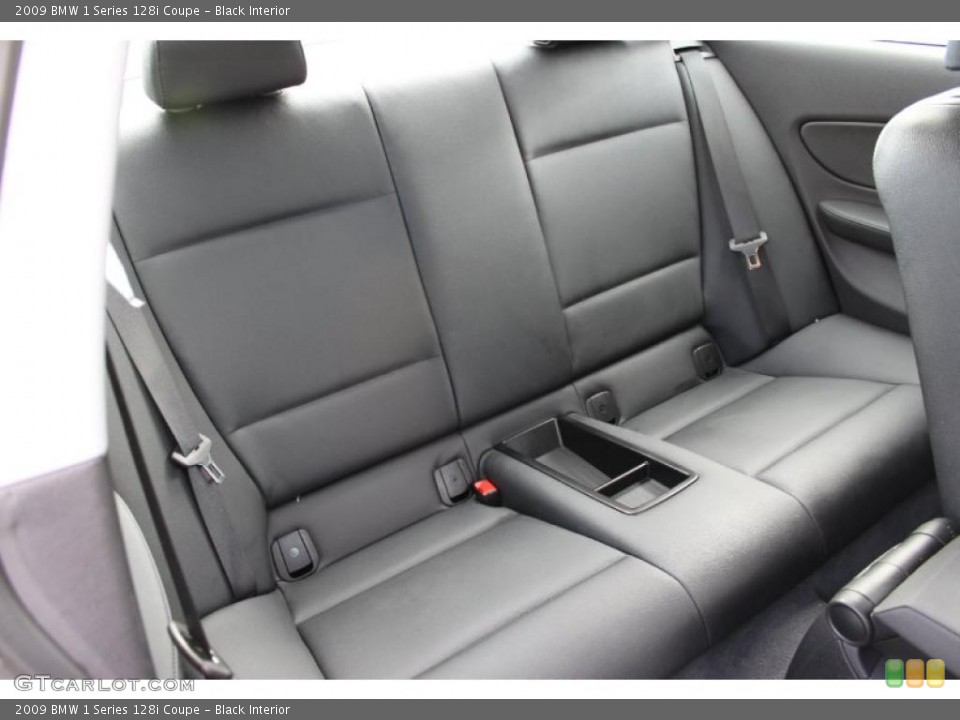 Black Interior Photo for the 2009 BMW 1 Series 128i Coupe #39012403