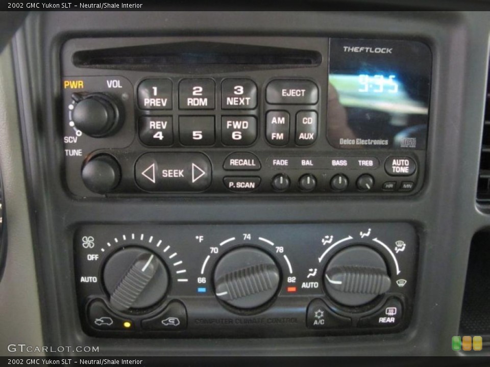 Neutral/Shale Interior Controls for the 2002 GMC Yukon SLT #39012967