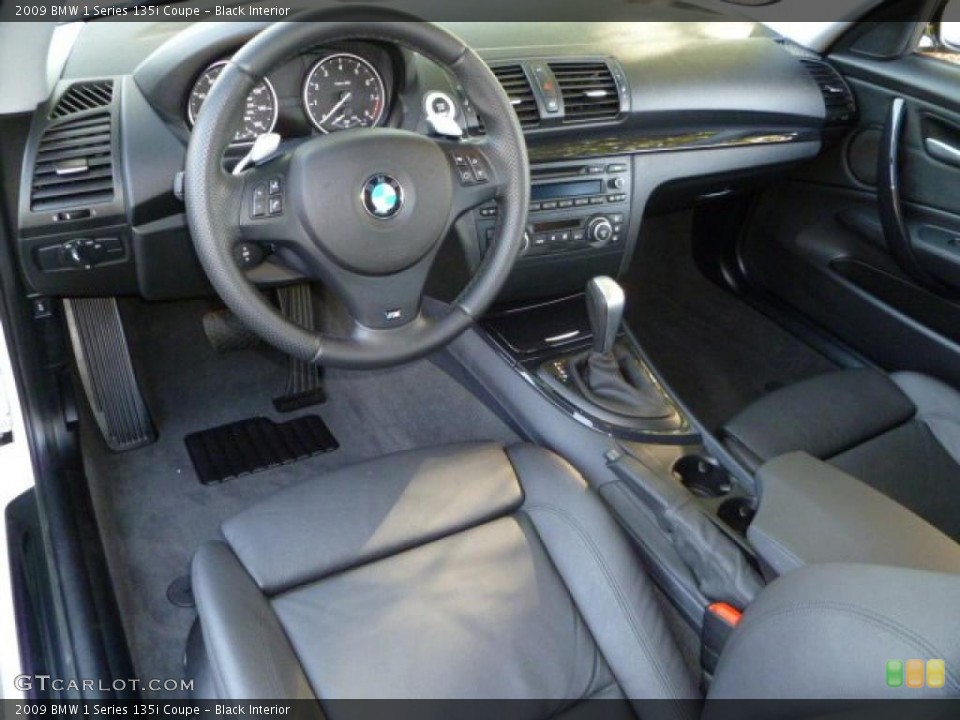 Black Interior Prime Interior for the 2009 BMW 1 Series 135i Coupe #39013163