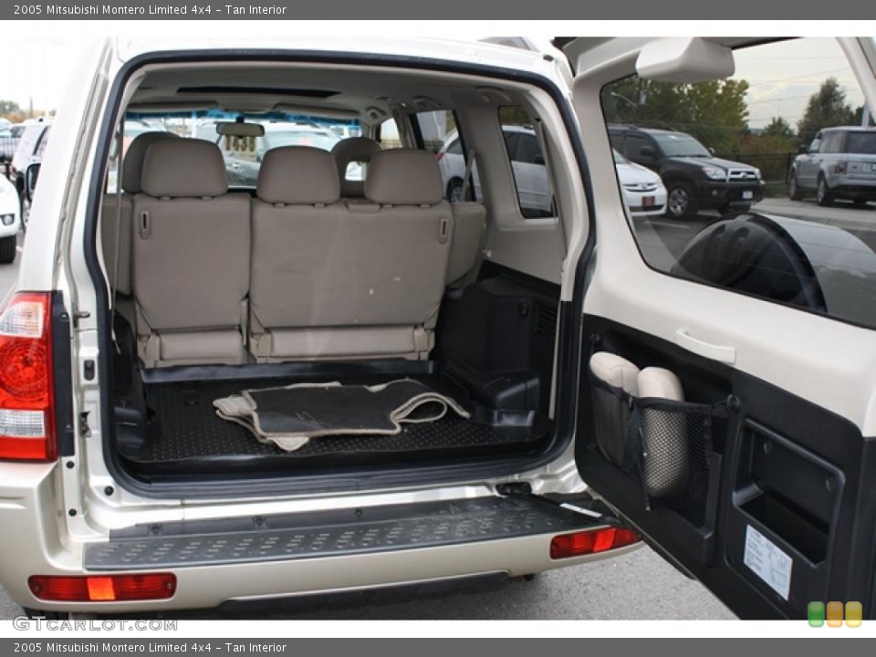 Tan Interior Trunk for the 2005 Mitsubishi Montero Limited 4x4 #39013471