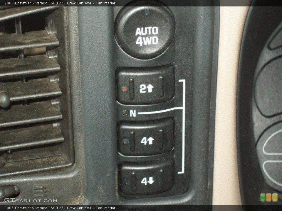 Tan Interior Controls for the 2005 Chevrolet Silverado 1500 Z71 Crew Cab 4x4 #39018631