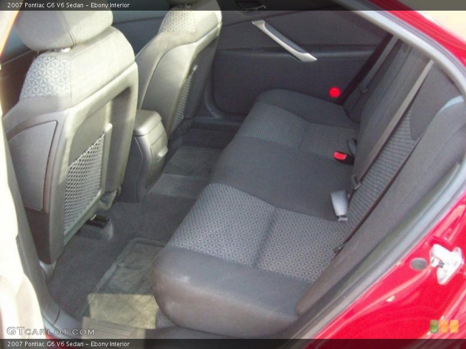 Ebony Interior Photo for the 2007 Pontiac G6 V6 Sedan #39019115