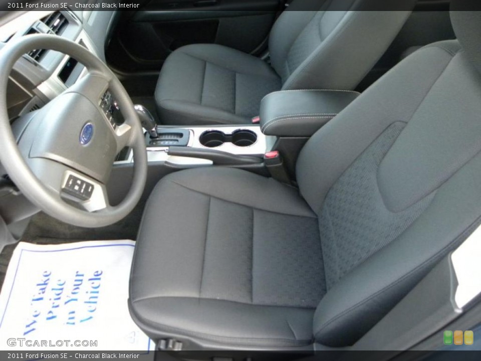 Charcoal Black Interior Photo for the 2011 Ford Fusion SE #39020843