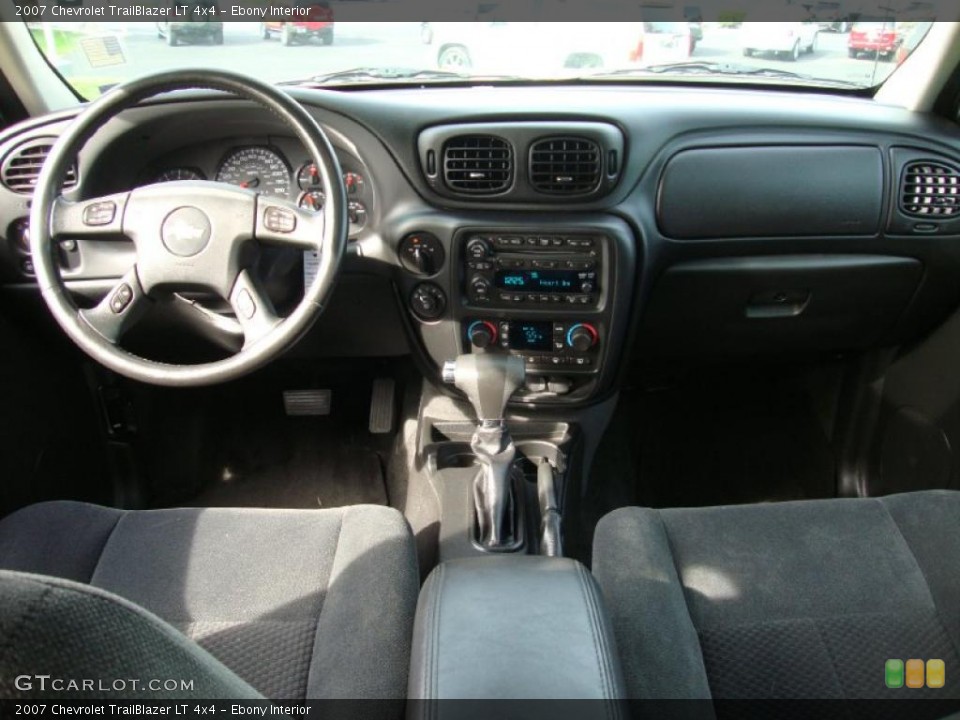 Ebony Interior Dashboard for the 2007 Chevrolet TrailBlazer LT 4x4 #39020867