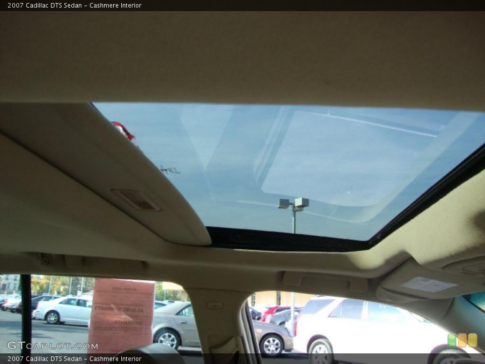 Cashmere Interior Sunroof for the 2007 Cadillac DTS Sedan #39022131