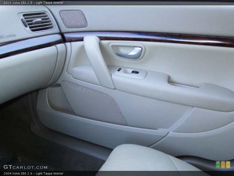 Light Taupe Interior Door Panel for the 2004 Volvo S80 2.9 #39024423