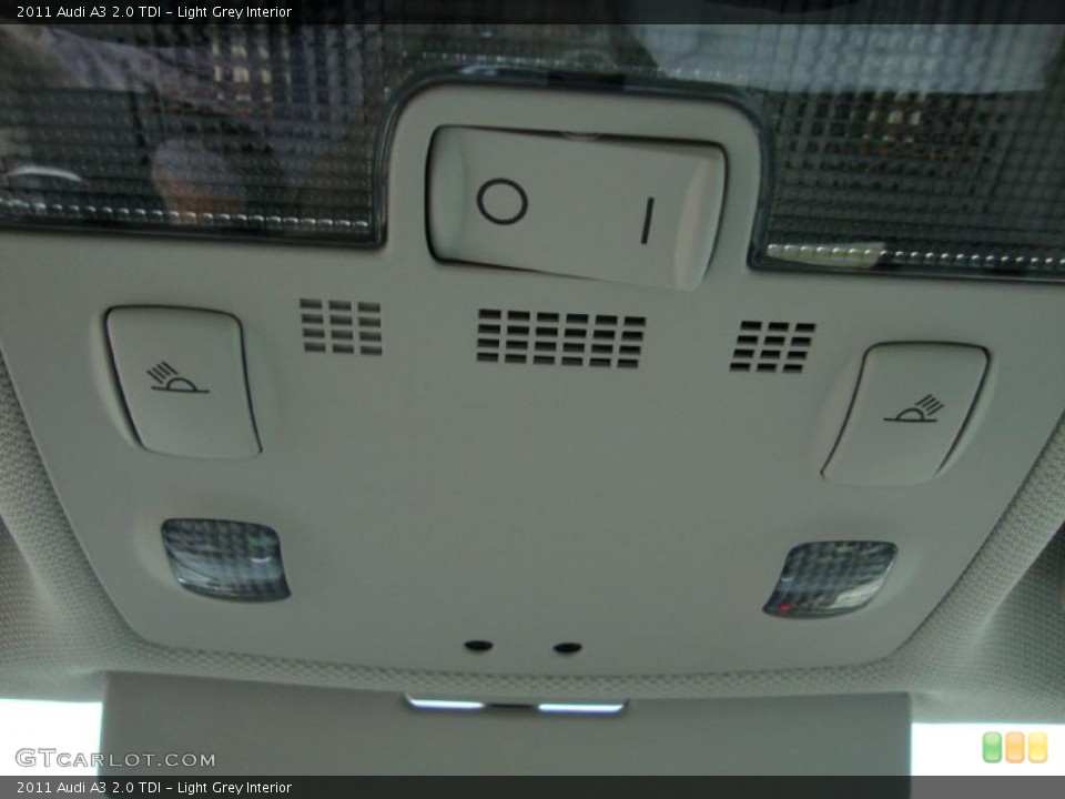 Light Grey Interior Controls for the 2011 Audi A3 2.0 TDI #39029007