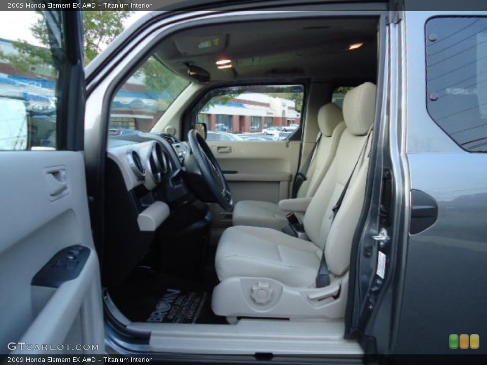 Titanium Interior Photo for the 2009 Honda Element EX AWD #39029299