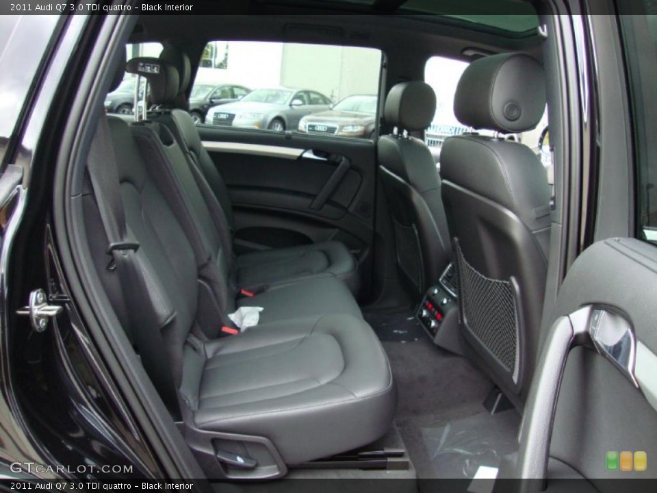 Black Interior Photo for the 2011 Audi Q7 3.0 TDI quattro #39031747