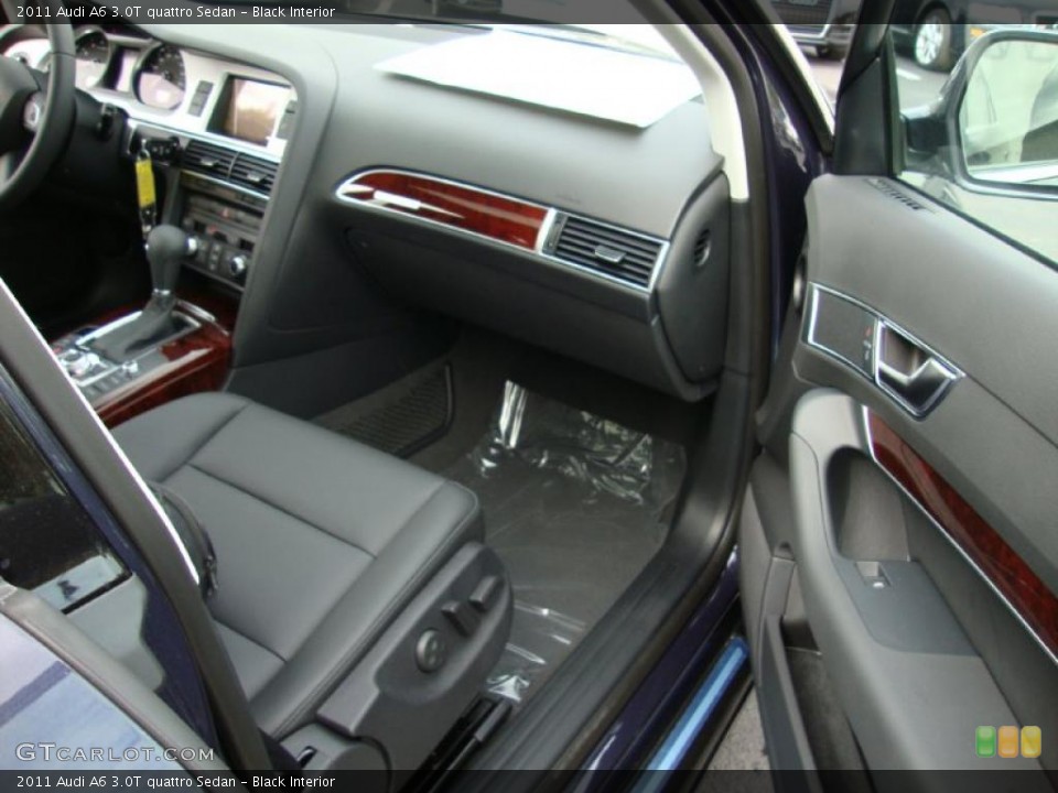 Black Interior Photo for the 2011 Audi A6 3.0T quattro Sedan #39032245
