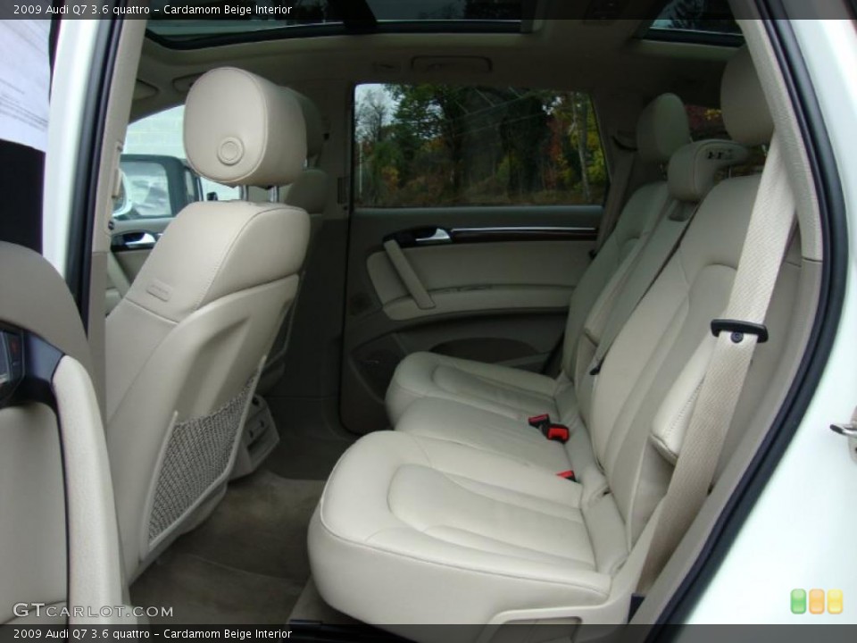 Cardamom Beige Interior Photo for the 2009 Audi Q7 3.6 quattro #39038927
